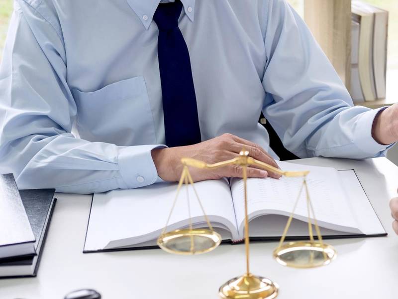 深圳劳动合同律师视角：三年未签劳动合同，是否还能要双倍工资？