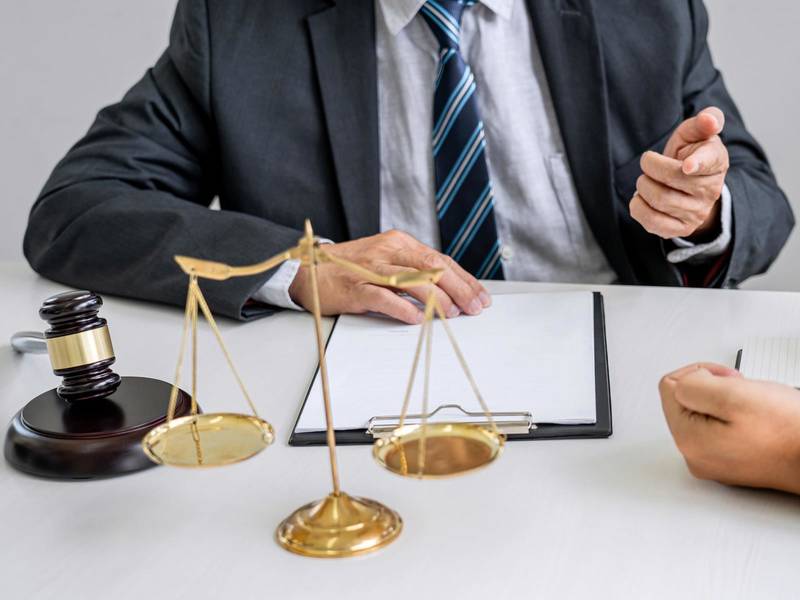 深圳劳动争议律师解读劳动争议仲裁时效期：期限、中断与实务要点
