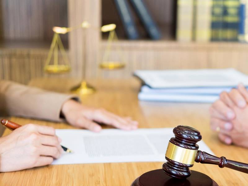 深圳劳务纠纷律师视角：应对假劳务真派遣仲裁的复杂路径与策略